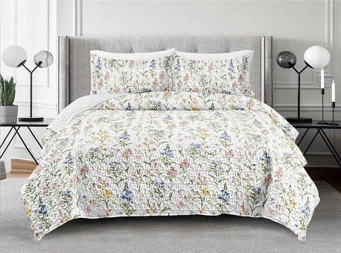 Floral Print Quilt Set Floral Print Quilt Set