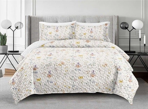 Floral Print Quilt Set Floral Print Quilt Set